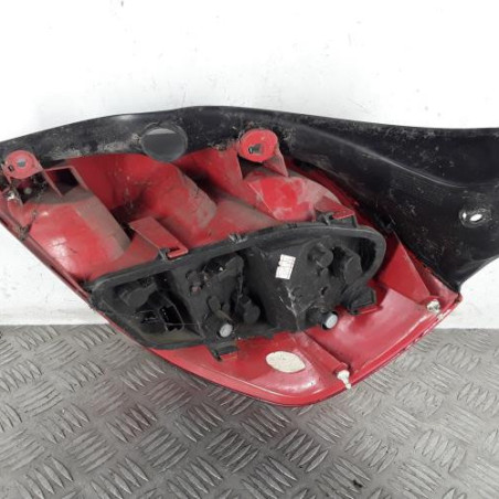 Feu arriere principal gauche (feux) RENAULT CLIO 3