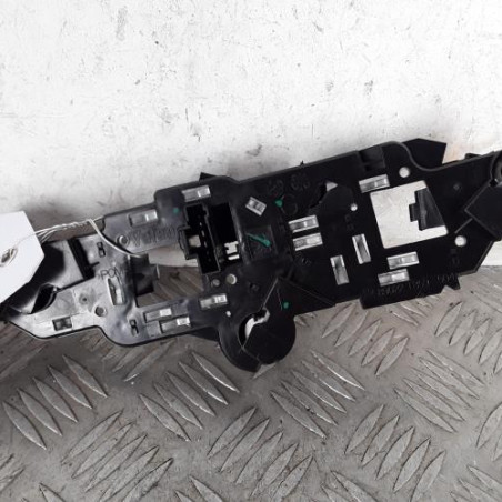 Platine feu arriere gauche PEUGEOT 307