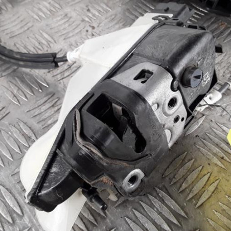 Serrure avant gauche PEUGEOT 3008 2