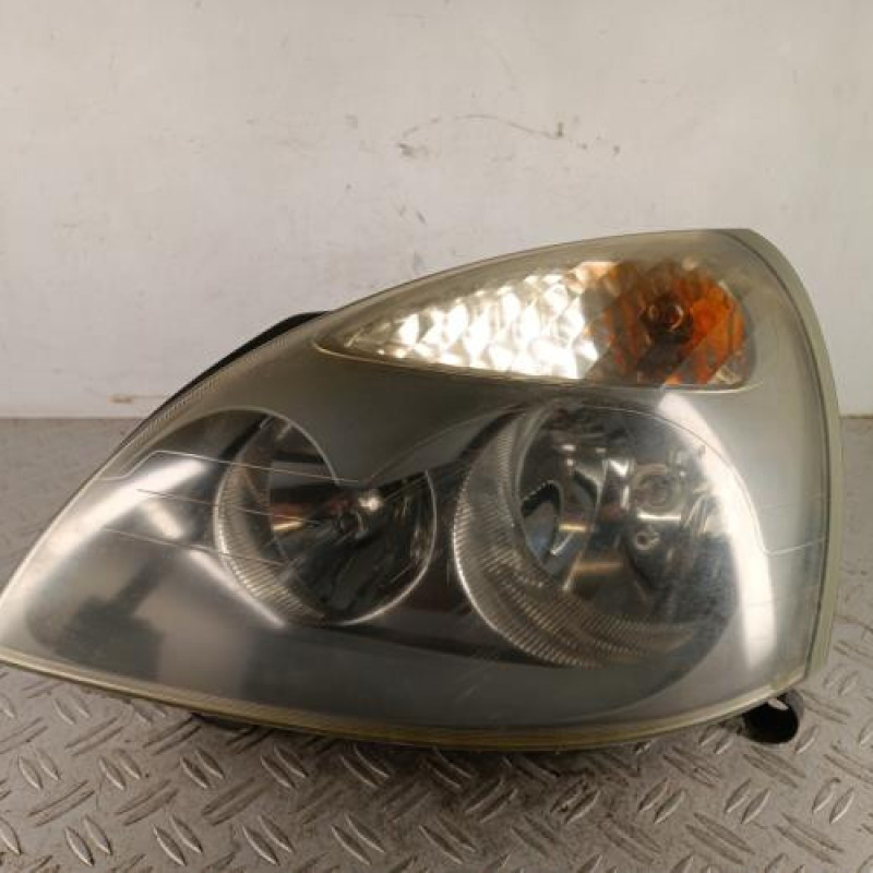 Optique avant principal gauche (feux)(phare) RENAULT CLIO 2