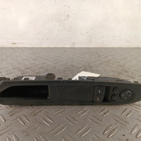 Interrupteur de leve vitre avant gauche BMW SERIE 6 F13 Photo n°1