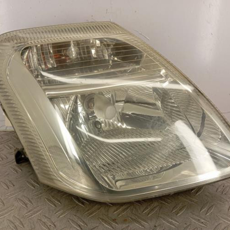Optique avant principal droit (feux)(phare) CITROEN C2