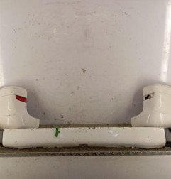 Pare choc arriere MERCEDES VITO 639 Photo n°1