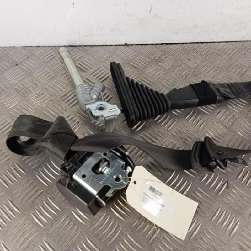 Ceinture avant gauche NISSAN QASHQAI 1