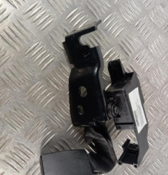 Attache ceinture arriere gauche RENAULT CLIO 3