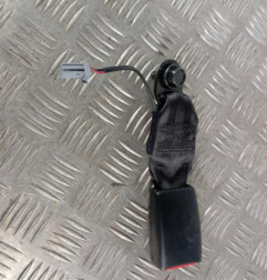 Attache ceinture arriere gauche RENAULT CAPTUR 1