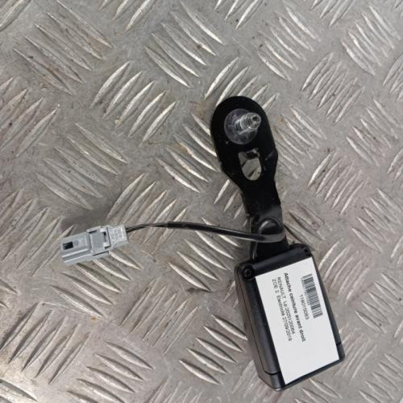 Attache ceinture avant droit RENAULT ZOE 2