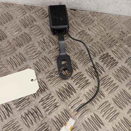 Attache ceinture avant gauche PEUGEOT 207