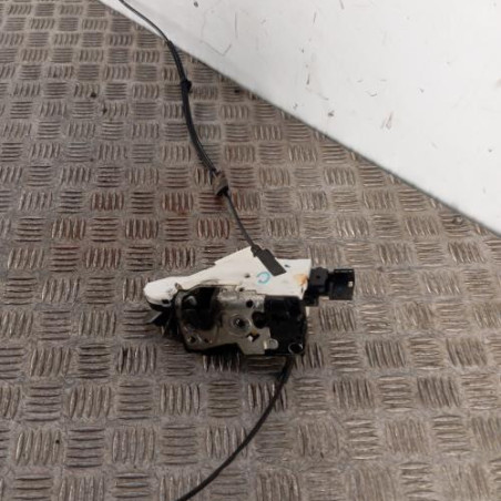 Serrure avant gauche PEUGEOT 207