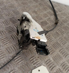 Serrure avant gauche PEUGEOT 207 Photo n°3