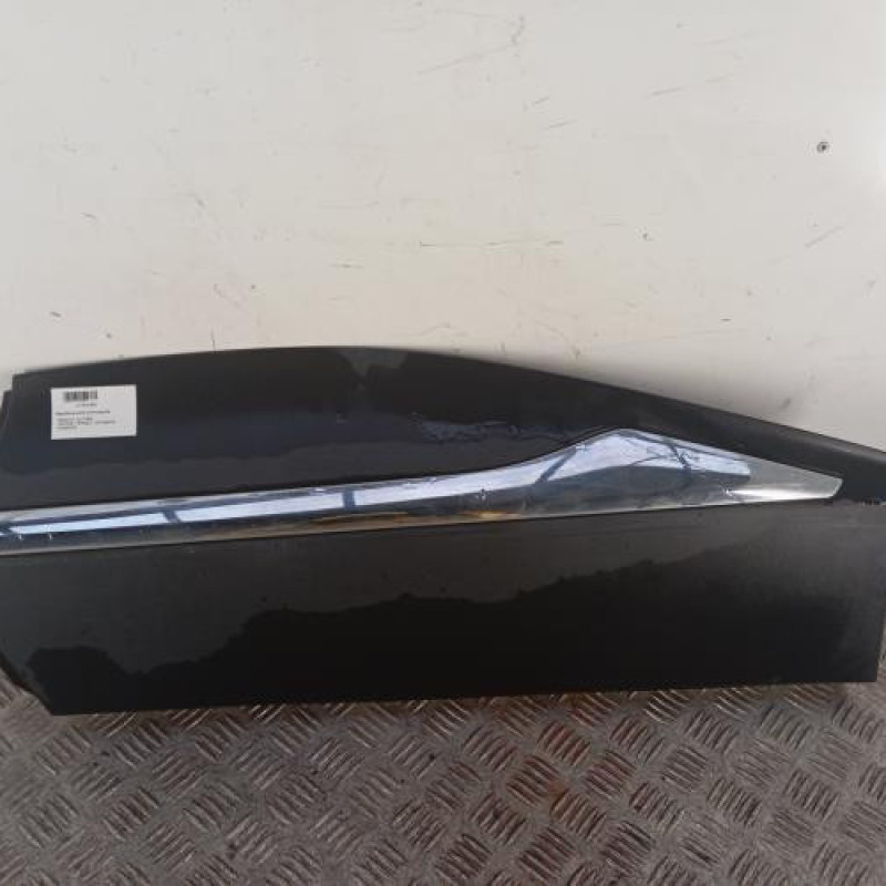 Baguette de porte arriere gauche RENAULT CAPTUR 1 Baguette de porte arriere gauche RENAULT CAPTUR 1