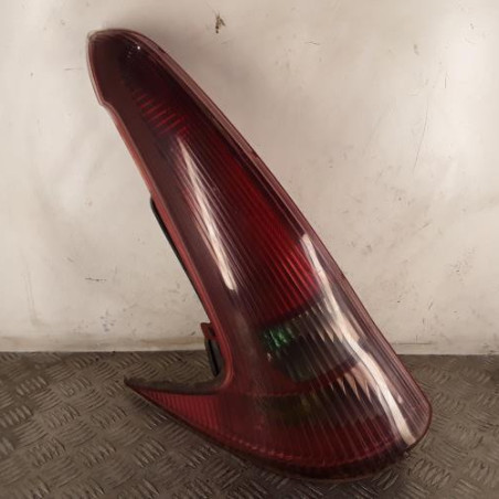 Feu arriere principal gauche (feux) PEUGEOT 206 Photo n°1