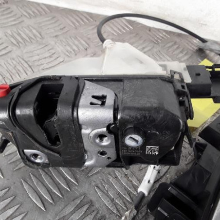 Serrure arriere gauche PEUGEOT 3008 2