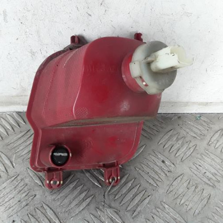 Feu de pare choc arriere droit PEUGEOT 3008 2