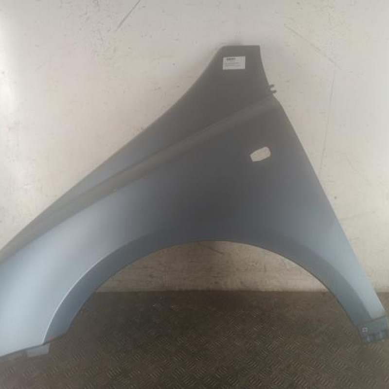 Aile avant gauche KIA CARNIVAL 2