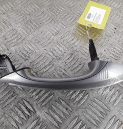 Poignee porte arriere gauche BMW SERIE 5 F07 GRAN TURISMO Photo n°1