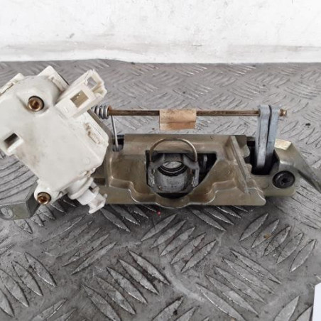 Poignee hayon VOLKSWAGEN POLO 4