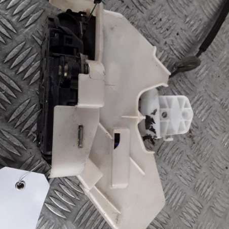 Serrure arriere droit VOLKSWAGEN POLO 4