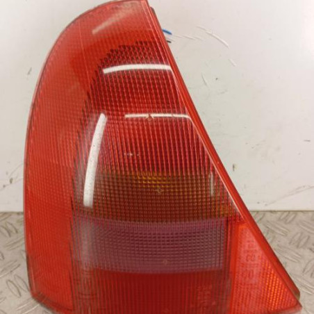Feu arriere principal gauche (feux) RENAULT CLIO 2 Photo n°1