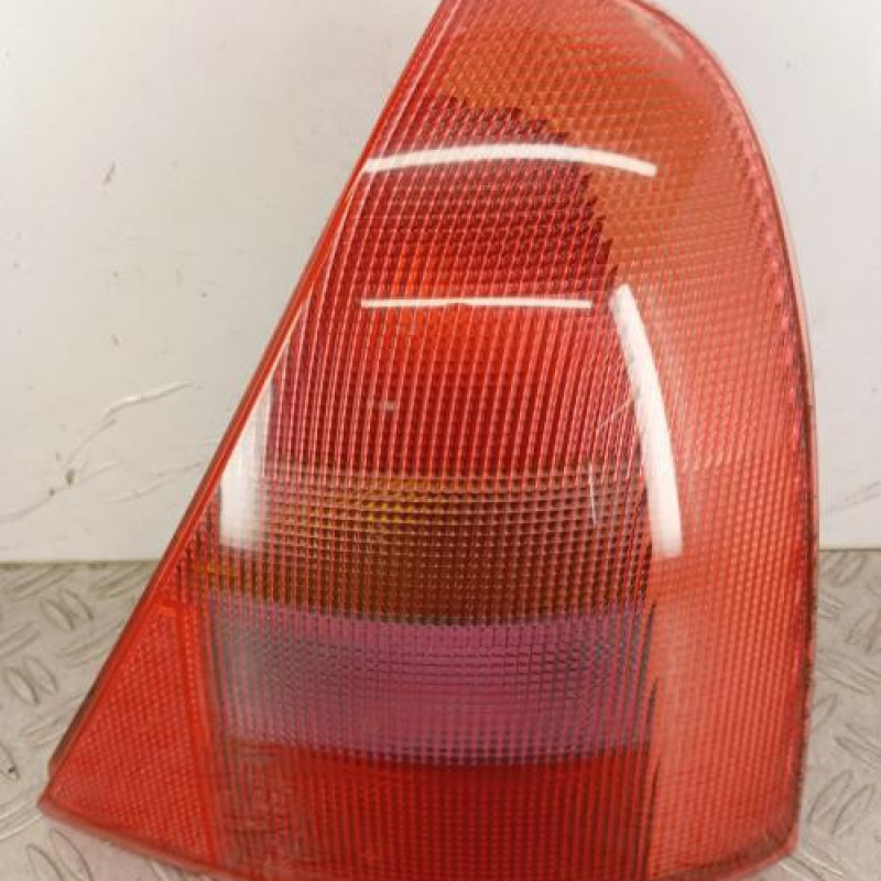 Feu arriere principal droit (feux) RENAULT CLIO 2