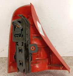 Feu arriere principal droit (feux) RENAULT CLIO 2 Photo n°3