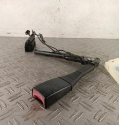 Attache ceinture avant gauche OPEL CORSA D