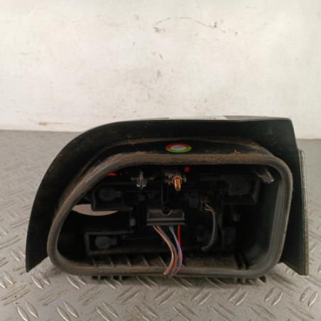 Feu arriere principal gauche (feux) RENAULT CLIO 1