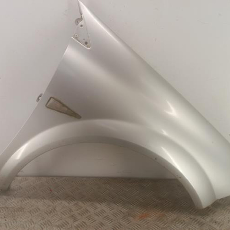 Aile avant droit RENAULT MEGANE 2 Aile avant droit RENAULT MEGANE 2