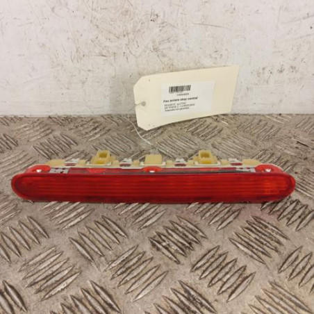 Feu arriere stop central PEUGEOT 207 Photo n°1