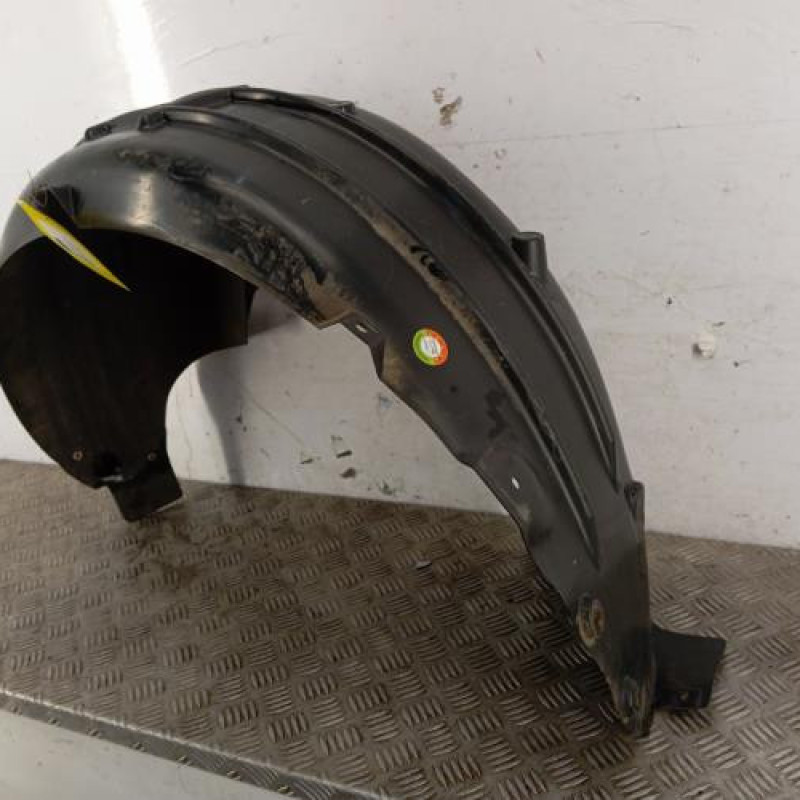 Pare boue arriere gauche PEUGEOT 5008 2