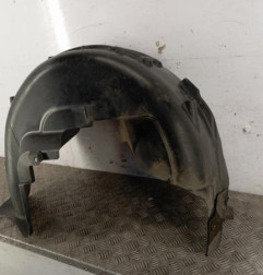 Pare boue arriere gauche PEUGEOT 5008 2