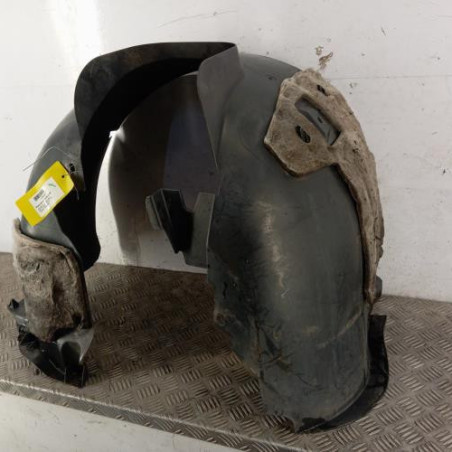Pare boue avant droit PEUGEOT 308 1