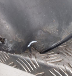 Pare boue avant droit RENAULT SCENIC 2