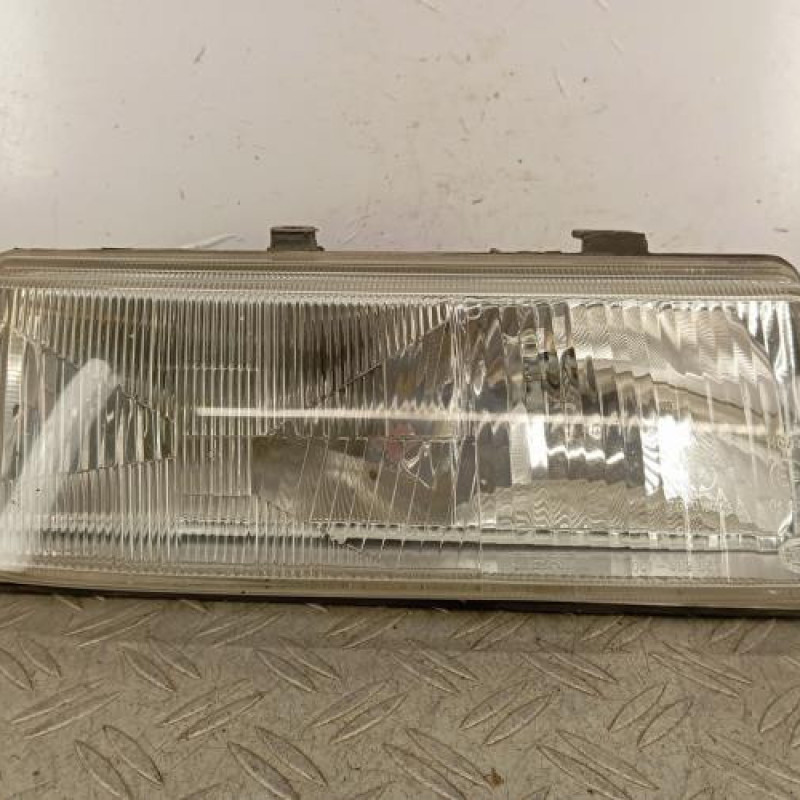 Optique avant principal droit (feux)(phare) SEAT TOLEDO 1