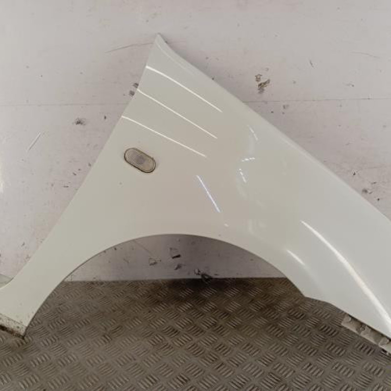 Aile avant droit RENAULT CLIO 2 Aile avant droit RENAULT CLIO 2