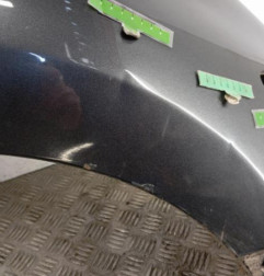 Aile avant droit TOYOTA AURIS 1