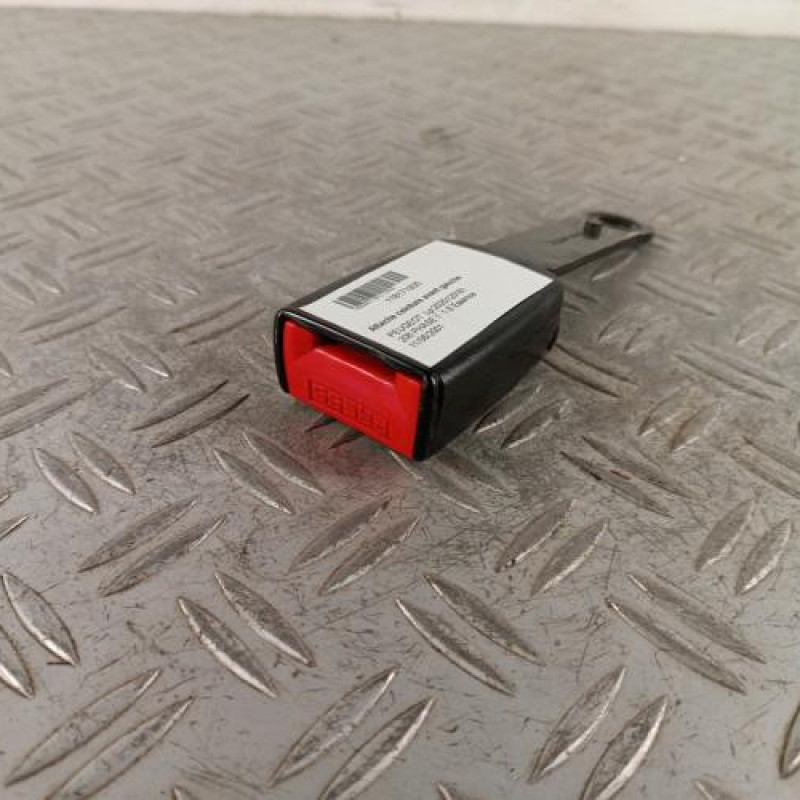 Attache ceinture avant gauche PEUGEOT 206