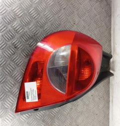 Feu arriere principal gauche (feux) RENAULT CLIO 3 Photo n°1