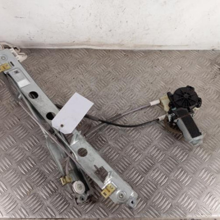 Leve vitre electrique avant droit RENAULT MEGANE 2 Photo n°1