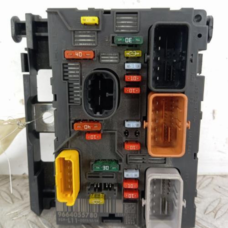 Boitier servitude moteur (BSM) PEUGEOT 207 Boitier servitude moteur (BSM) PEUGEOT 207