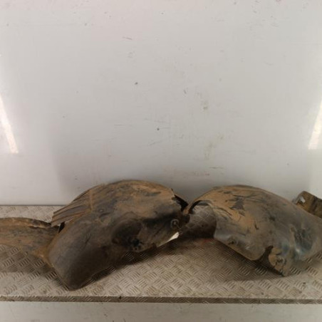 Pare boue avant droit PEUGEOT 206 Photo n°1