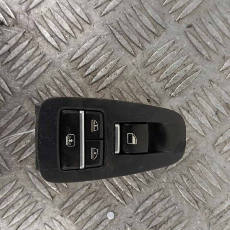Interrupteur de leve vitre arriere droit BMW SERIE 5 F07 GRAN TURISMO