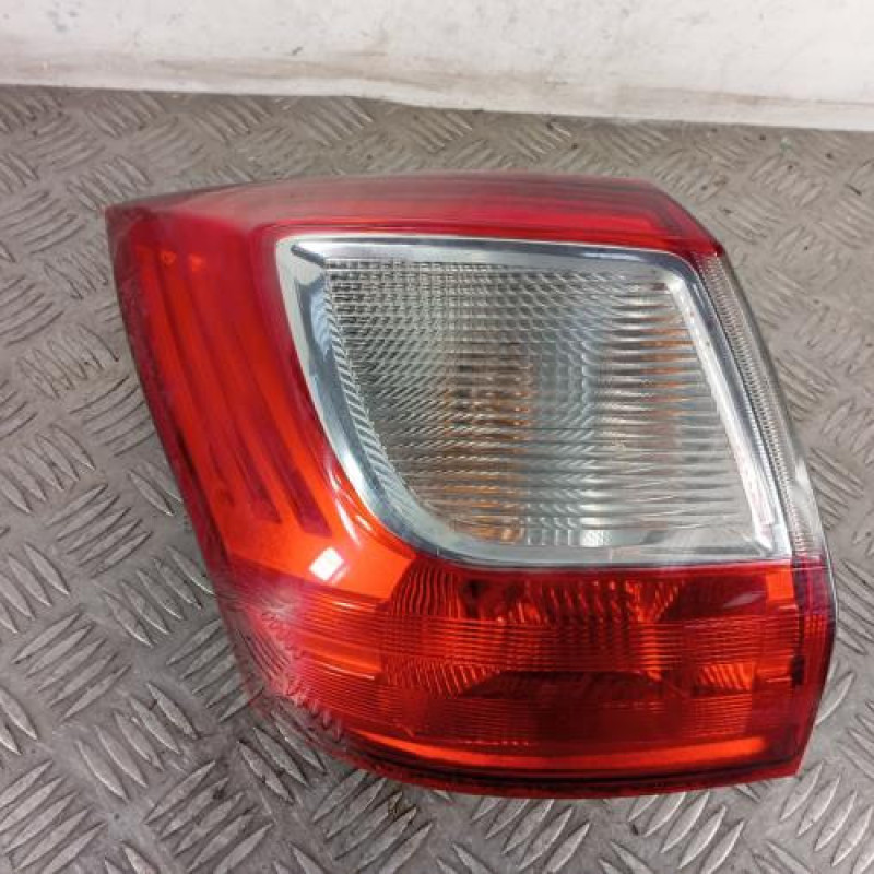 Feu arriere principal gauche (feux) FORD GRAND C-MAX 2