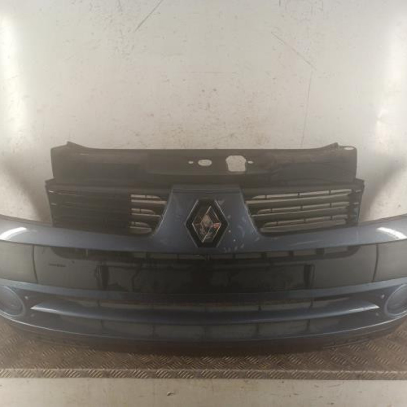 Pare choc avant RENAULT CLIO 2