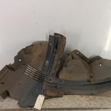 Pare boue avant droit RENAULT TRAFIC 3 COURT