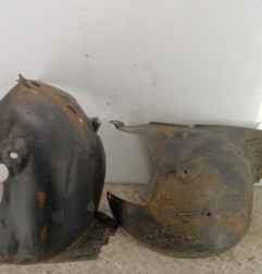 Pare boue avant gauche RENAULT MODUS Photo n°1