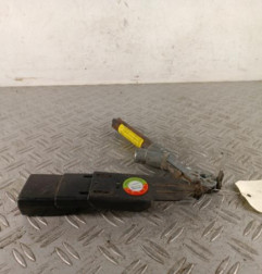 Attache ceinture avant droit RENAULT KANGOO 1