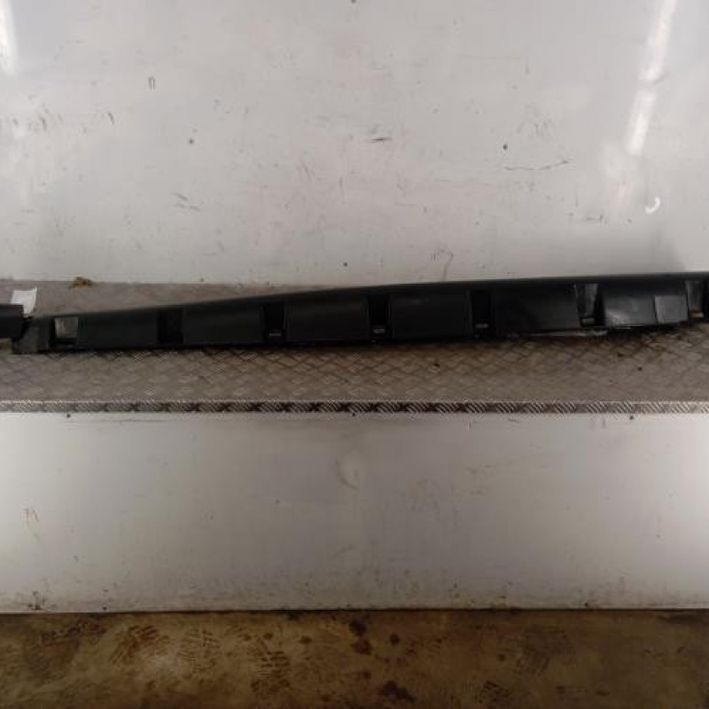 Bas de caisse gauche DACIA DUSTER 1 Bas de caisse gauche DACIA DUSTER 1