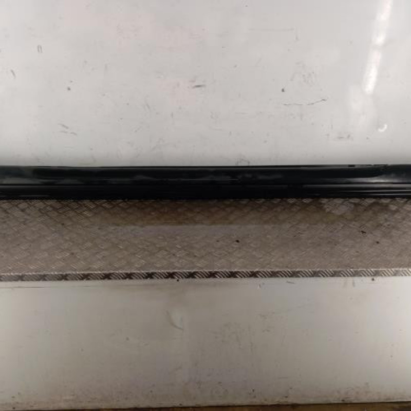 Bas de caisse droit CITROEN C4 AIRCROSS