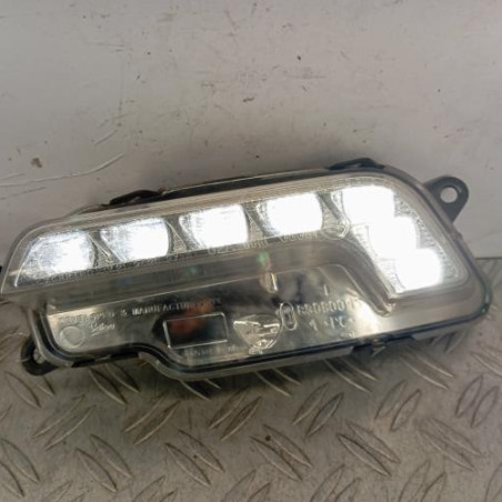 Feu diurne avant gauche MERCEDES CLASSE E 212 Photo n°1